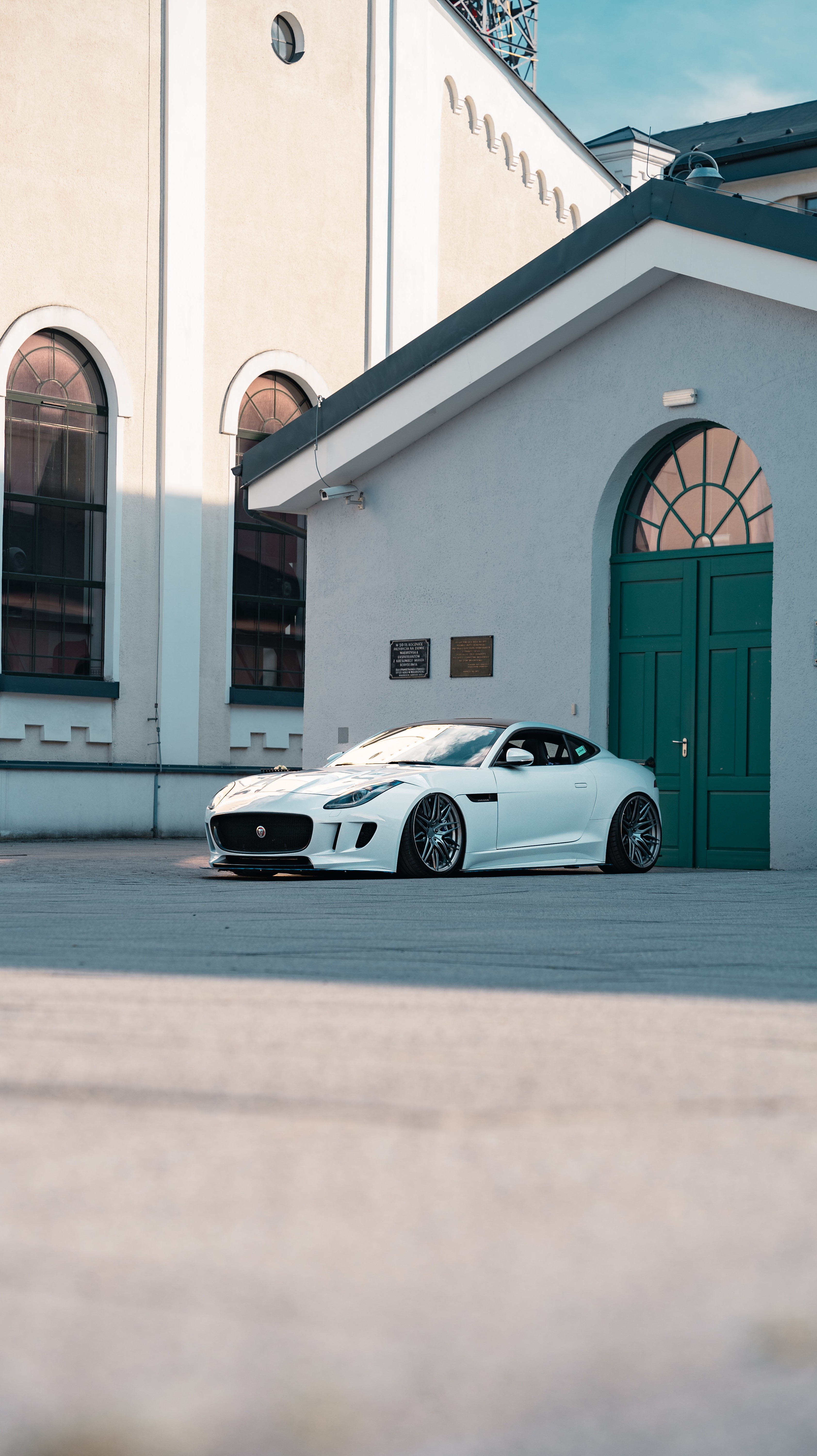 Aston Martin HD Iphone Android Wallpaper - by Rocky