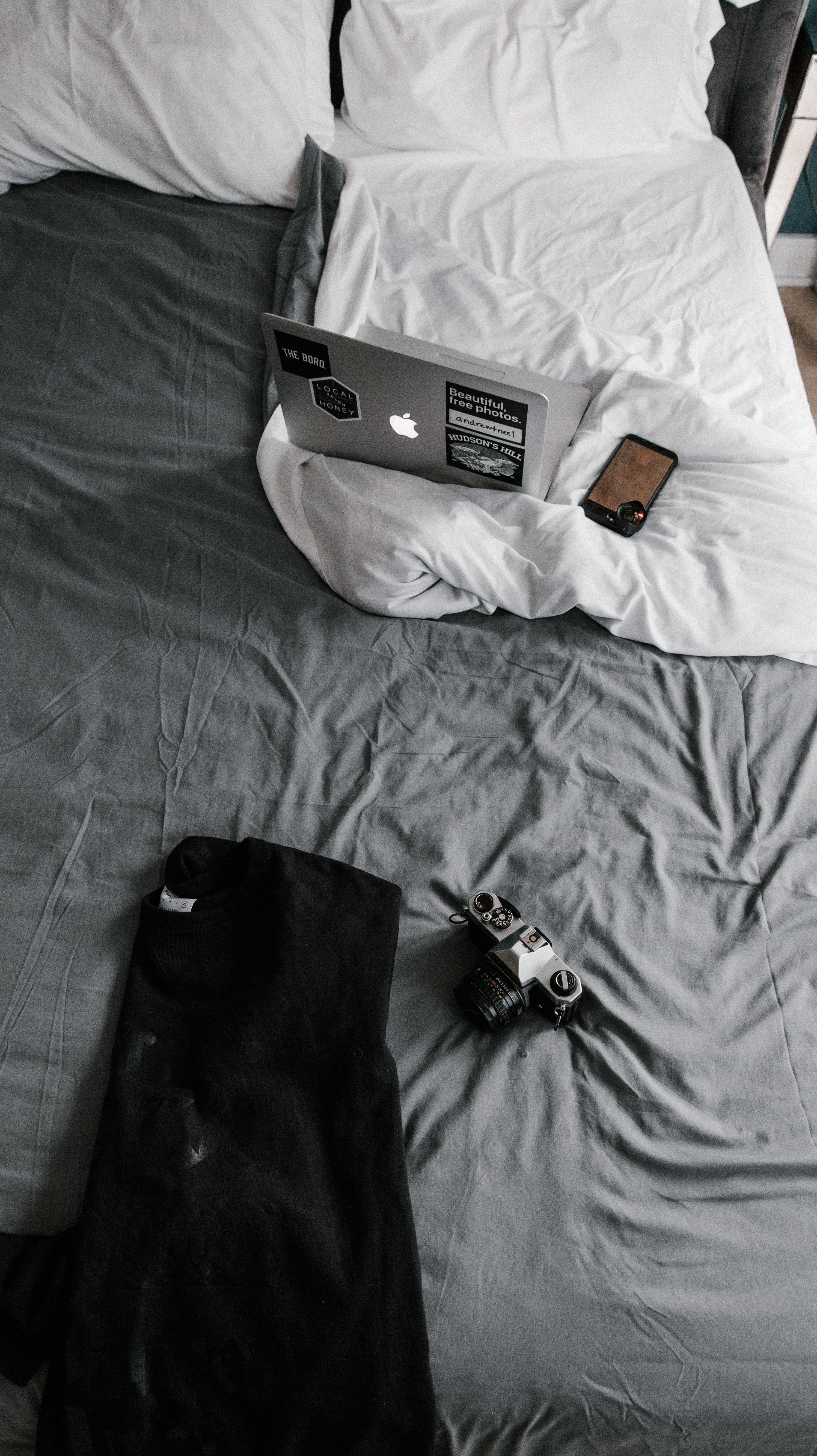 Sweet Bed Professional HD Iphone Android Wallpaper - by Rocky