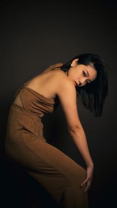 Beautiful Hot Model Girl HD Iphone Android Wallpaper