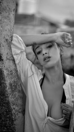 Beautiful Hot Model Girl HD Iphone Android Wallpaper