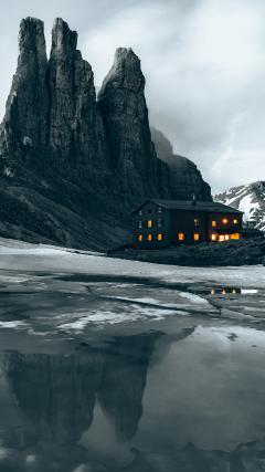 Beautiful house in mountains HD Iphone Android Wallpaper