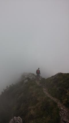 Fog Mountain HD Iphone Android Wallpaper