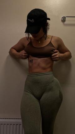 Gym Girl HD Iphone Android Wallpaper