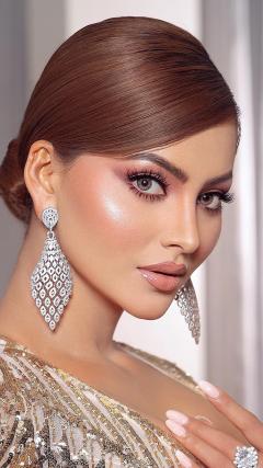 Urvashi HD Iphone Android Wallpaper